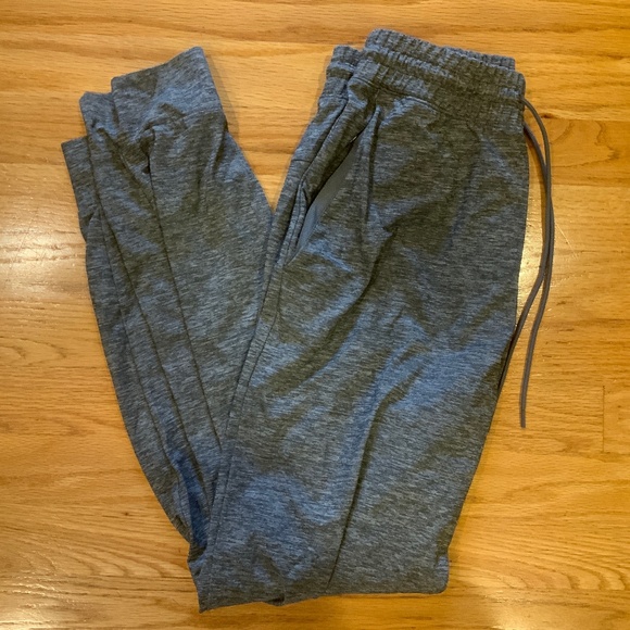 Uniqlo Men’s Grey Sweatpants Size Small - Picture 1 of 4